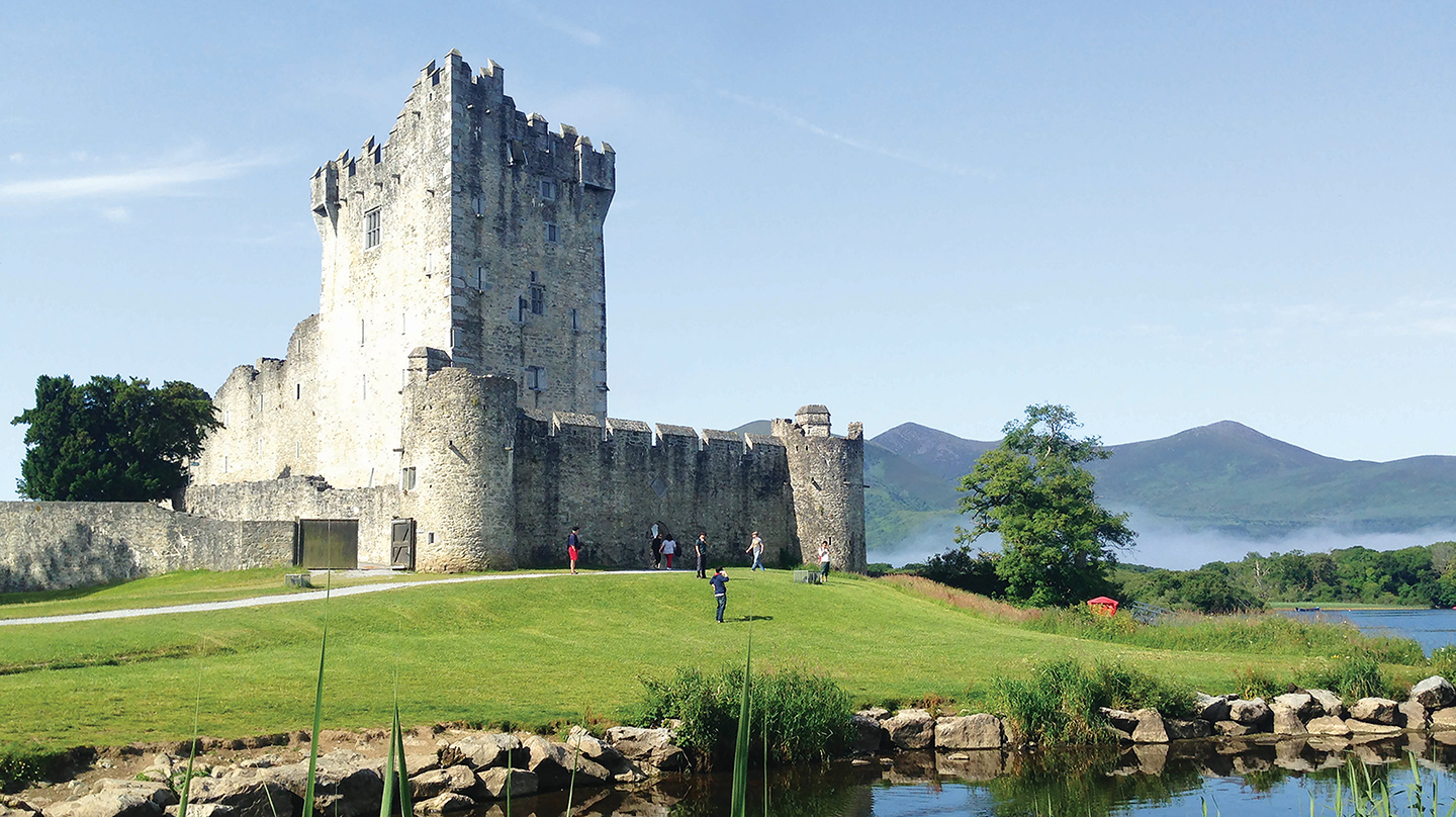 Ross Castle along the Ring of Kerry 