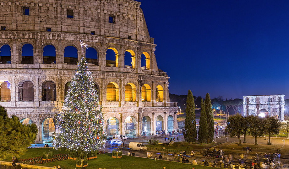 Christmas tree in front of the Roman Colosseum 