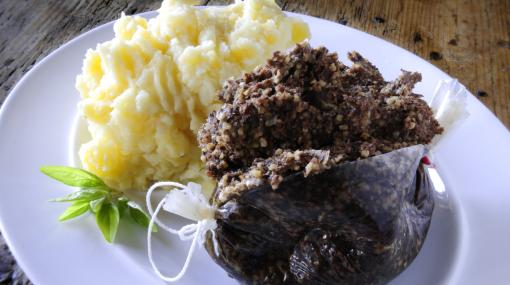 Haggis plate haggis