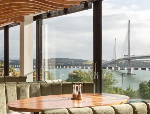 Doubletree by Hilton Queensferry Crossing restaurant