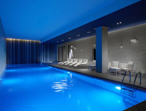 Hilton London Bankside Pool