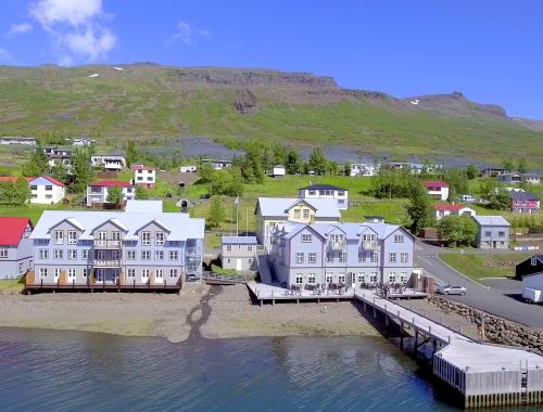 Fosshotel Eastfjords Exterior