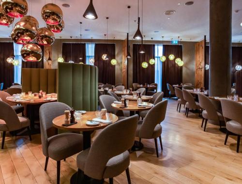 Haust Restaurant