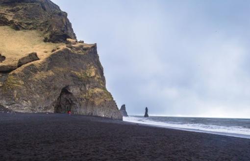 Black Sand Beach
