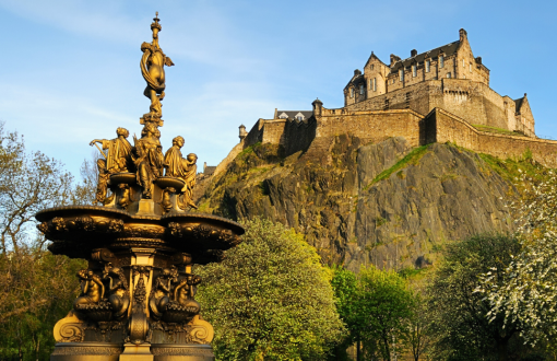 castle tours in scotland