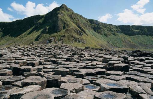 bus tours ireland scotland