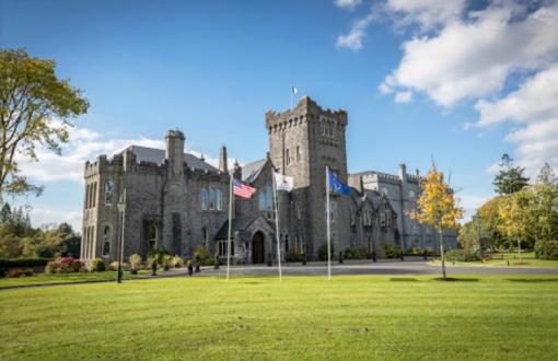 Kilronan Castle Stay